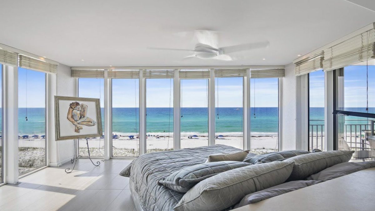 Your search for a beachfront lifestyle is over. Just Listed: Exclusive beachfront condo now available in beautiful Holiday Isle, Destin FL. 
bit.ly/3yGKHWX 

#beachfrontcondosale