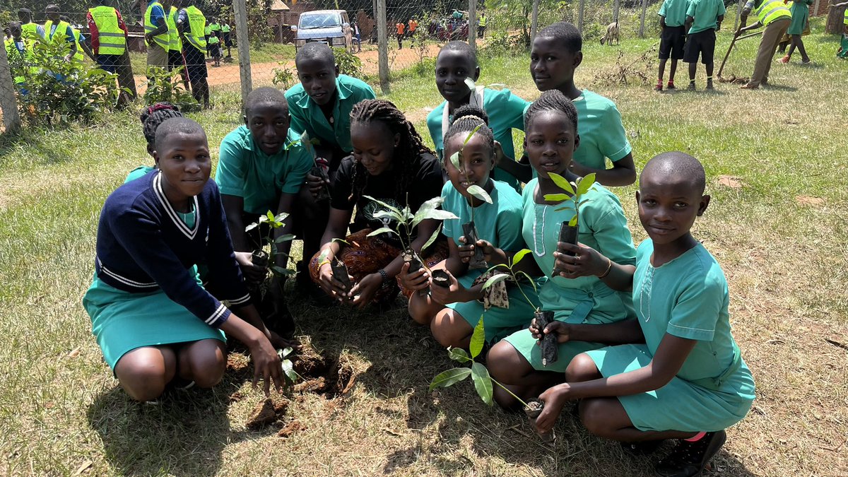 Kataike Viola (@violakataike) on Twitter photo On this world environment a day we prioritize re-afforestation. We still have to educate the young ones that it’s great pride to conserve this planet Earth 🌎 #climatejustice #climate #WorldEnvironmentDay #wed2024 #WorldEnvironmentDay2024 <a href="/G4ClimateAction/">GirlsForClimateAction</a> <a href="/girlsforclimate/">Girls For Our Climate</a> On this world environment a day we prioritize re-afforestation. We still have to educate the young ones that it’s great pride to conserve this planet Earth 🌎 #climatejustice #climate #WorldEnvironmentDay #wed2024 #WorldEnvironmentDay2024 <a href="/G4ClimateAction/">GirlsForClimateAction</a> <a href="/girlsforclimate/">Girls For Our Climate</a>