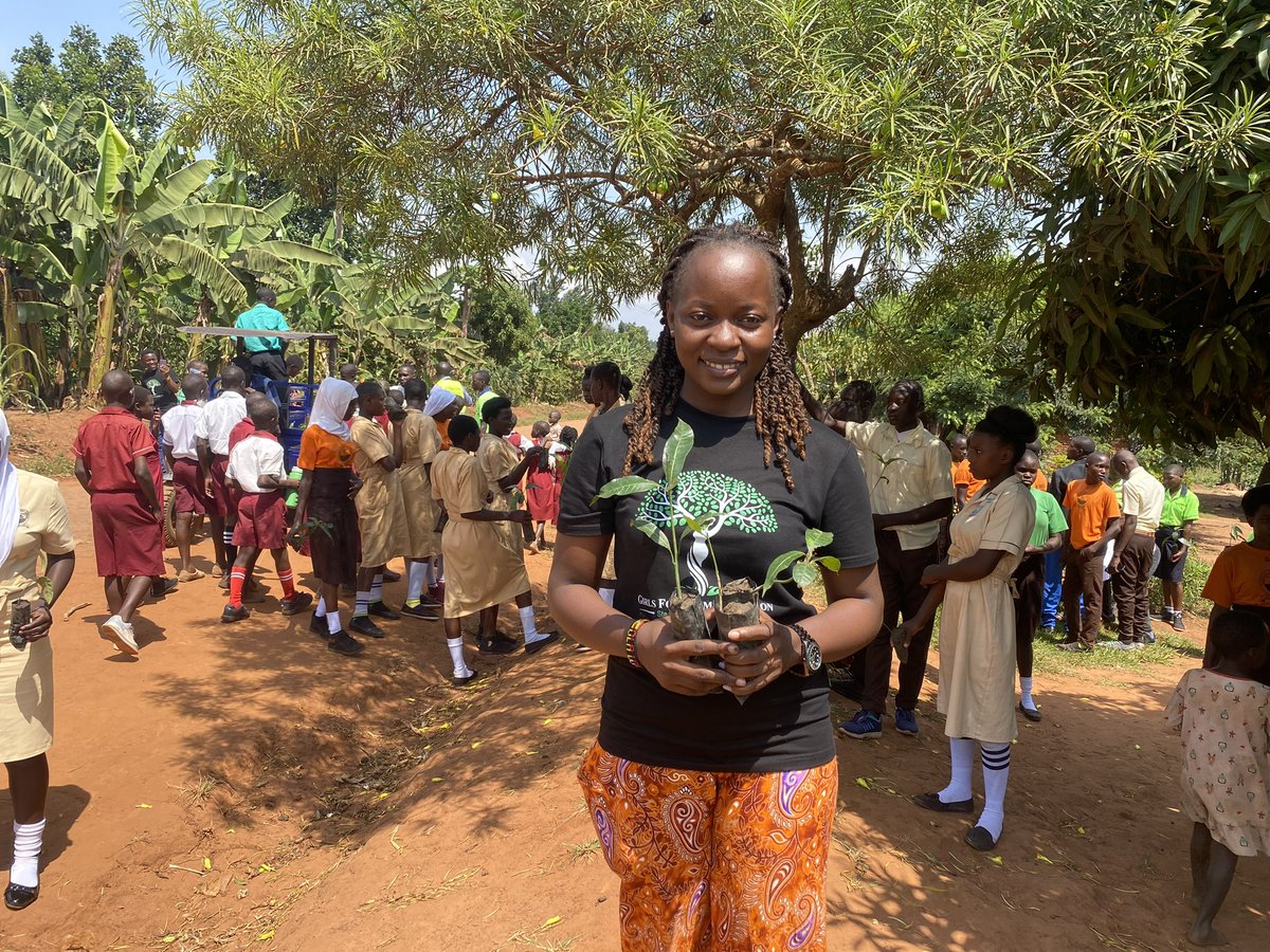 Viola🇺🇬🇨🇦 tweet media