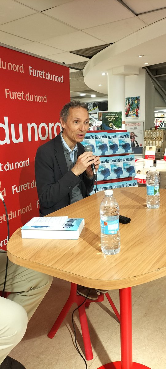 Furet du Nord (@furetdunord) on Twitter photo Actuellement <a href="/GounelleLaurent/">Laurent Gounelle</a> présente son nouveau roman #UnMondePresqueParfait au <a href="/furetdunord/">Furet du Nord</a> #lille
📚👍 Actuellement <a href="/GounelleLaurent/">Laurent Gounelle</a> présente son nouveau roman #UnMondePresqueParfait au <a href="/furetdunord/">Furet du Nord</a> #lille
📚👍