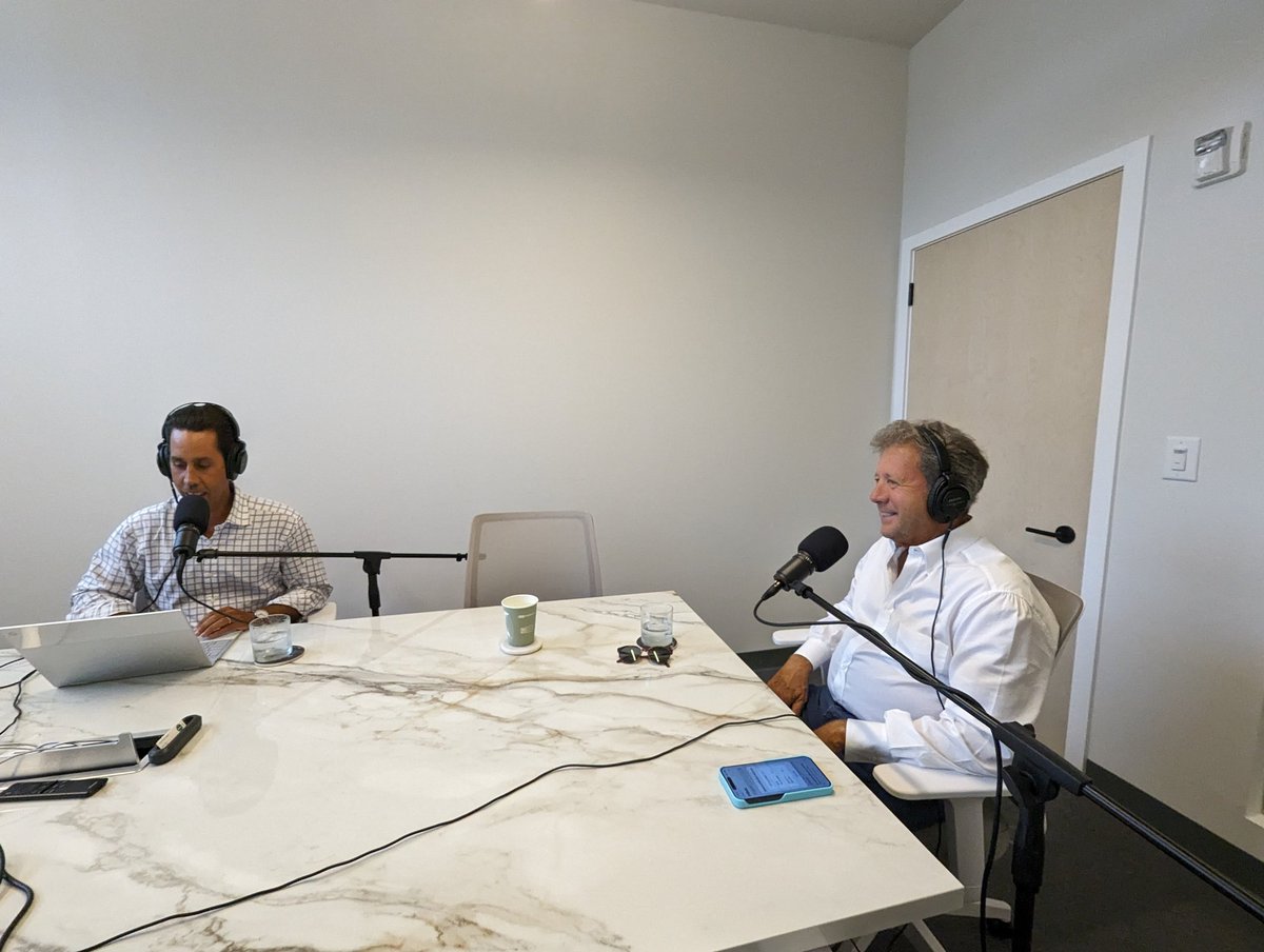 builtworldmiami's tweet photo. Awesome conversation with Neil Fairman, Founder &amp; Chairman, Plaza Equity Partners. #retwitt  https://t.co/eMOuiEWUJE https://t.co/OrLOPrdz5R