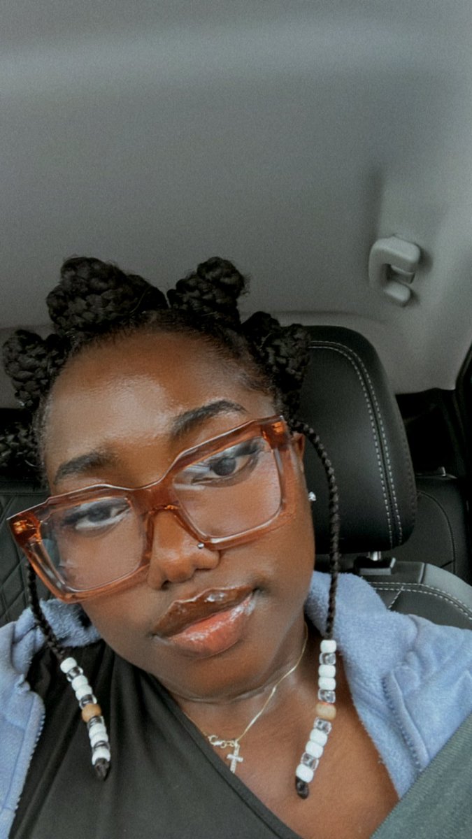 Doozybae's tweet photo. 😍 #nigerian #bantuknots https://t.co/3JxZrodNTw