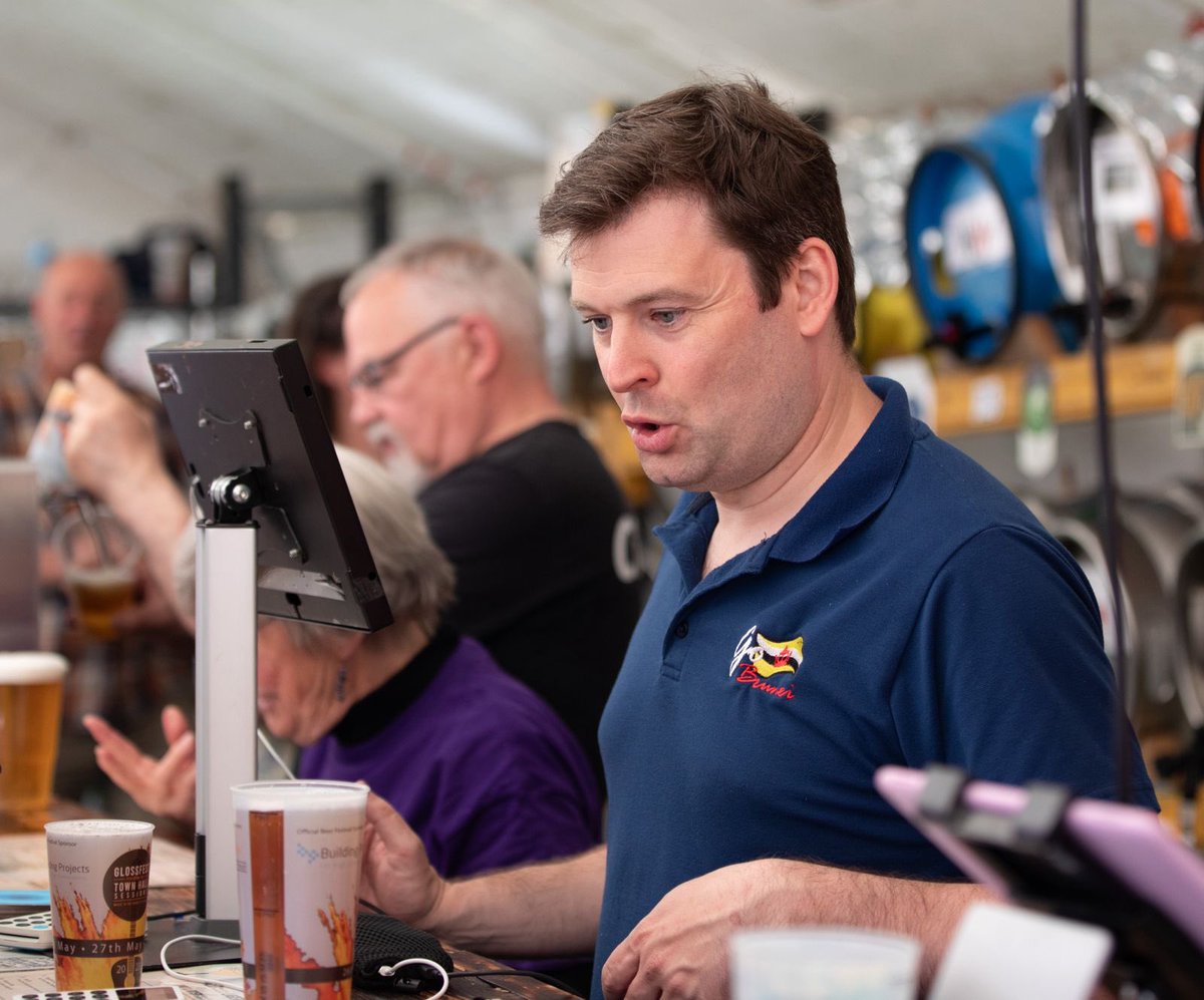 Robert Largan tweet media