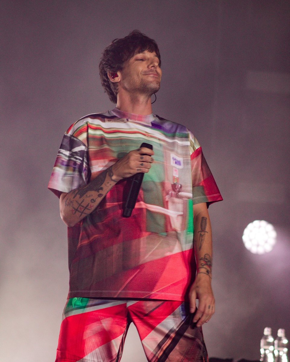 HLDTour's tweet photo. Louis Tomlinson, live from Allianz Parque.
#FaithInTheFutureSãoPaulo
11.5.24

📸: https://t.co/8CTEKp62y3 https://t.co/wLTs4rKmOy