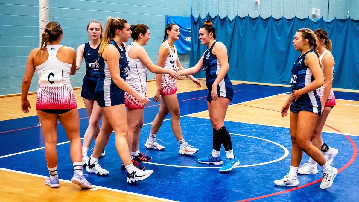 2023/24 2s BUCS Team Awards;

🏆 Players’ Player - Scarlett Thorneley 
🏆 Captain’s Player - Emily Brooks
🏆 Coach’s Player - Eme Noakes 

The team finished in 4th position in @bucssport Midlands Tier 2A with 12 points (4 x wins, 6 x losses) 💙🩵🤍

#netball #bucssport