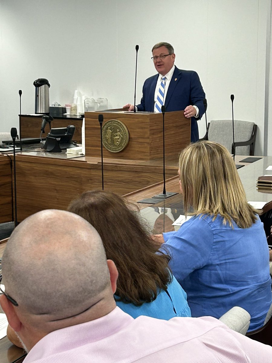 RepTimMooreNC's tweet photo. As our state grows, the real estate landscape is constantly evolving. It was an honor to address local real estate industry professionals this morning. #ncpol https://t.co/5QGbSu7zNT