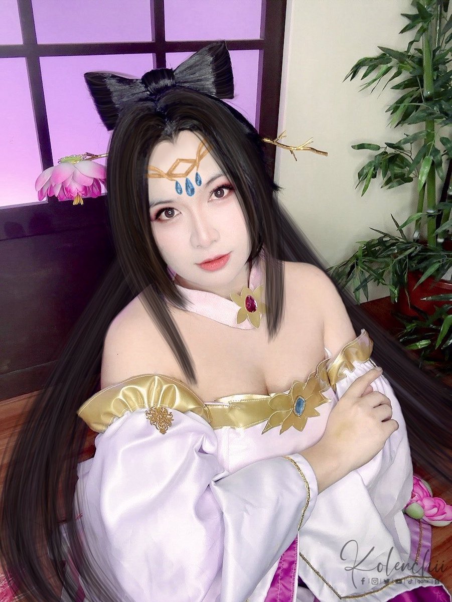 kolenchii's tweet photo. “Beauty can be a weapon, and mine is unmatched.”
Don’t miss out! Pre-register @HonorOfKings now and be among the first to experience the excitement!
#Diaochan #HonorOfKings #Cosplay #BidaKing #TaraHOK #PreRegisterNow #HookedonHOK #Diaochancosplay #HOKCommunity #HOKPilipinas https://t.co/QGdiifd45D