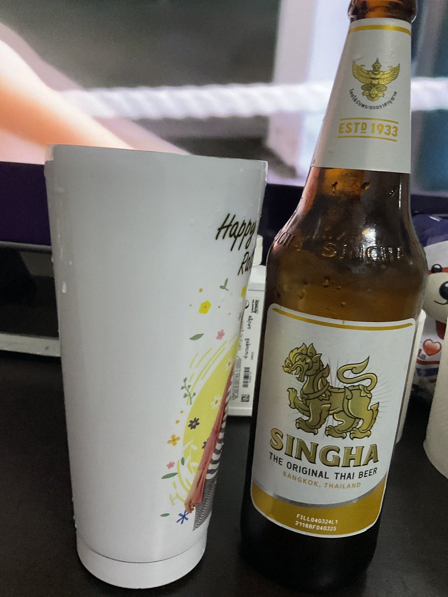 AntAnt212's tweet photo. ว่างเกิ๊นนนน https://t.co/aRRiyrJqqg