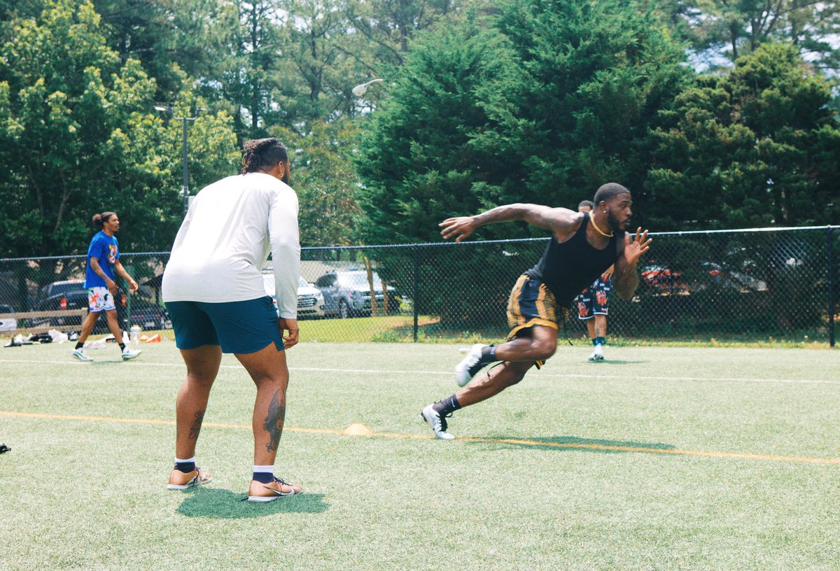 PeacockOTG's tweet photo. Locked in all summer ‘24 🤞🏽📸

#sportsphotography #canon https://t.co/2hlkhQChRP