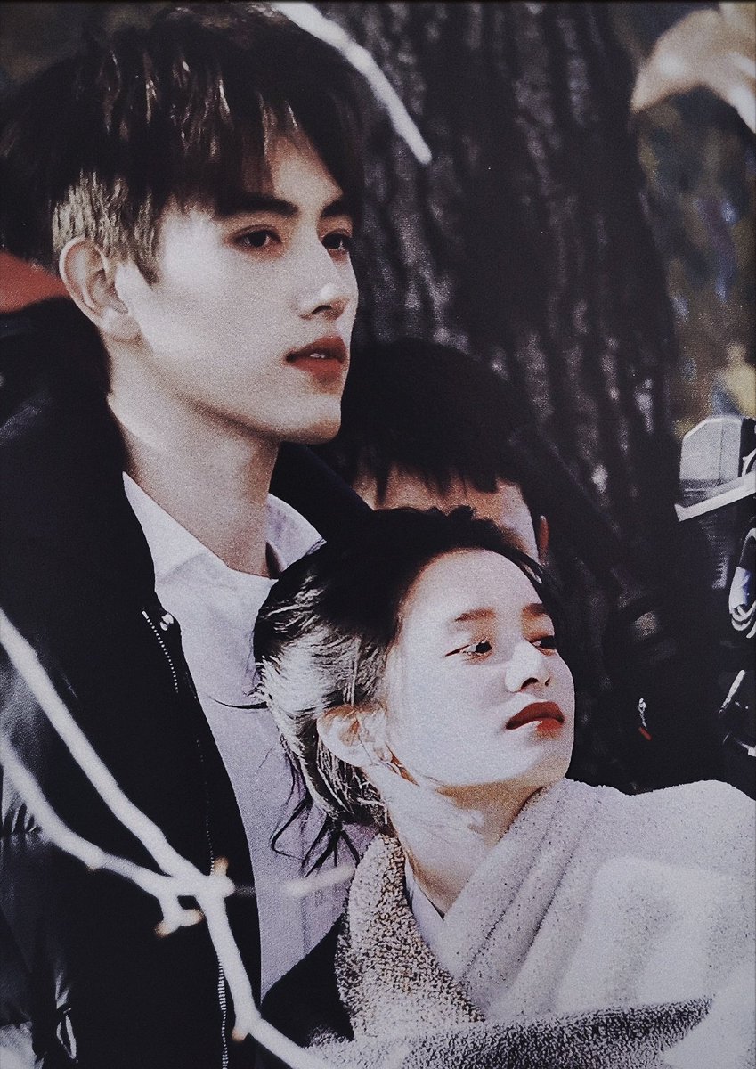 (⁠人⁠*⁠´⁠∀⁠｀⁠)⁠｡⁠*ﾟ𖹭ֶֶֶָָָ֢֢֢ 

#YuYi
