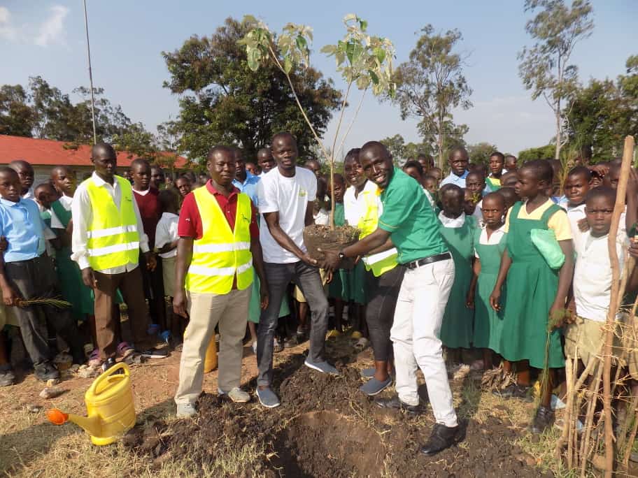 GraciousMission's tweet photo. Nurturing Environmental Conscious Generation
@irene_asuwa
@UNEP_Africa 

#WorldEnvironmentDay‌ 
#WorldEnvironmentDay‌2024 https://t.co/dtBXmBAfX9