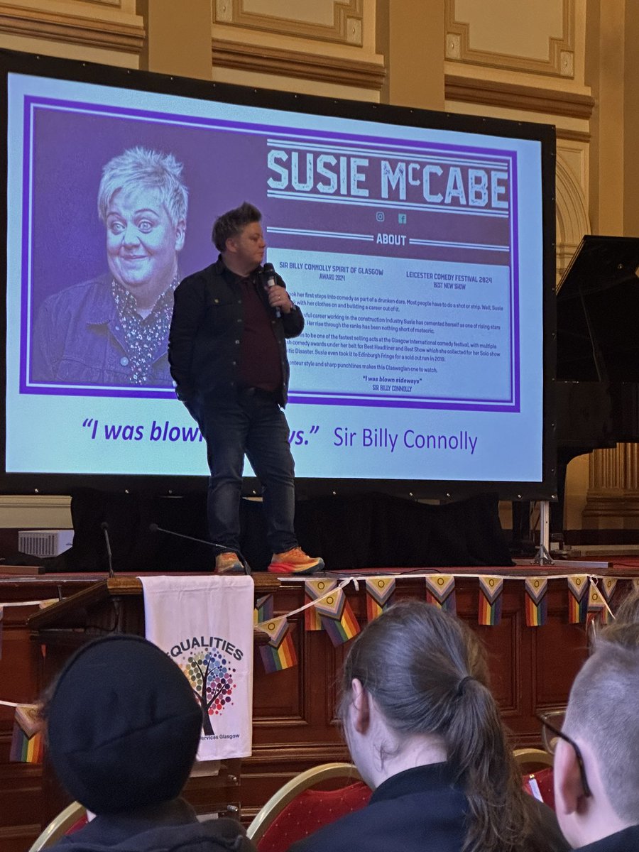 whitehillbuscom's tweet photo. Huge thanks to our amazing colleagues @EqualitiesEdGCC and @tiecampaign for organizing today’s #PrideLite event! Our young people were buzzing all the way home. 🌈 Bring on #PrideLite25! 🥳 #Grateful #Community #Pride @WhitehillSec https://t.co/KAFH4pyuJU