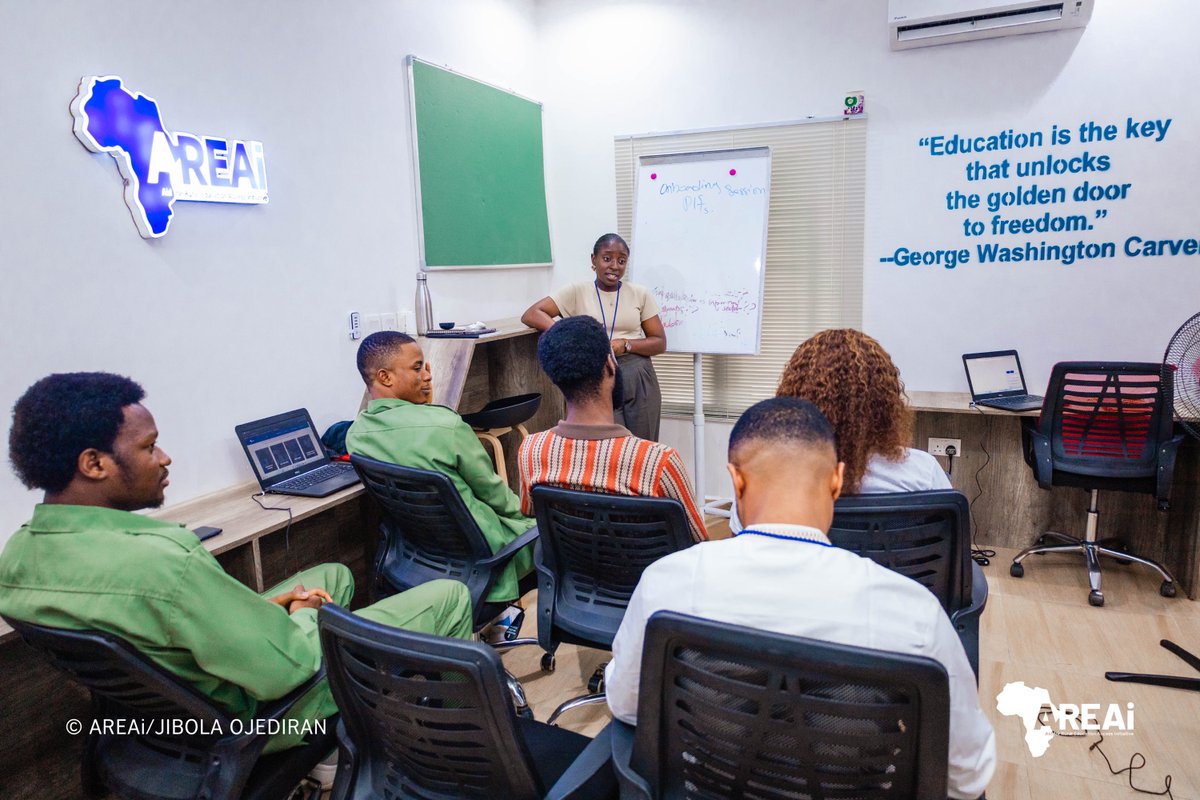 Areai4Africa's tweet image. Equipping young graduates with practical skills and real-world experience can better prepare them for the workforce which could potentially lead to a reduced rate of underemployment.