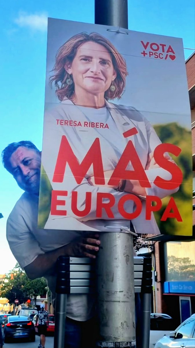 jcmartinezro's tweet photo. 🌹Seguimos con más fuerza y convicción que nunca 
#MásEuropa 
El #9J vota con la #Zurda https://t.co/2kXOgk6bbr