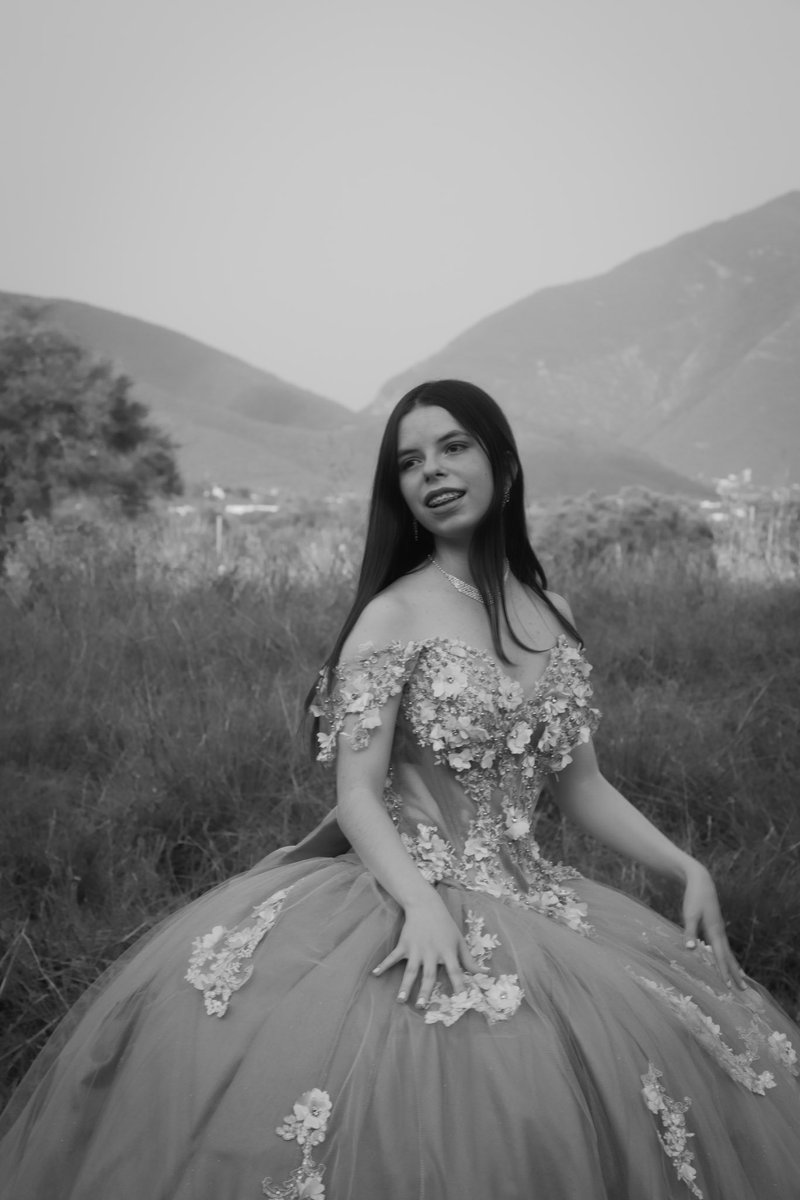 gressrojas's tweet photo. Un recuerdo para toda la vida. ✨

Sesión de fotos para XV años. 

📸 https://t.co/2I2cP4ZyWy
🇲🇽 Santiago, NL. https://t.co/138vf374Ht