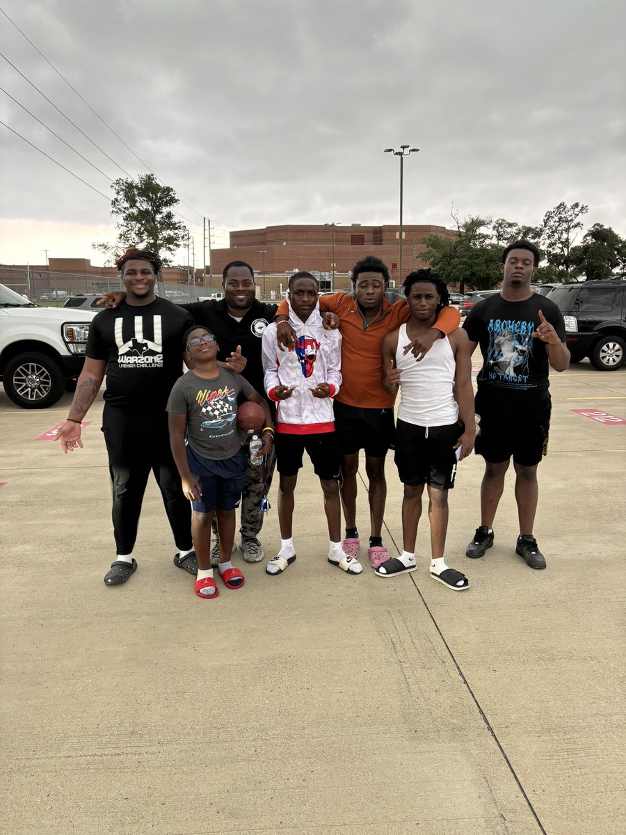 The U OF Sports LLC tweet media