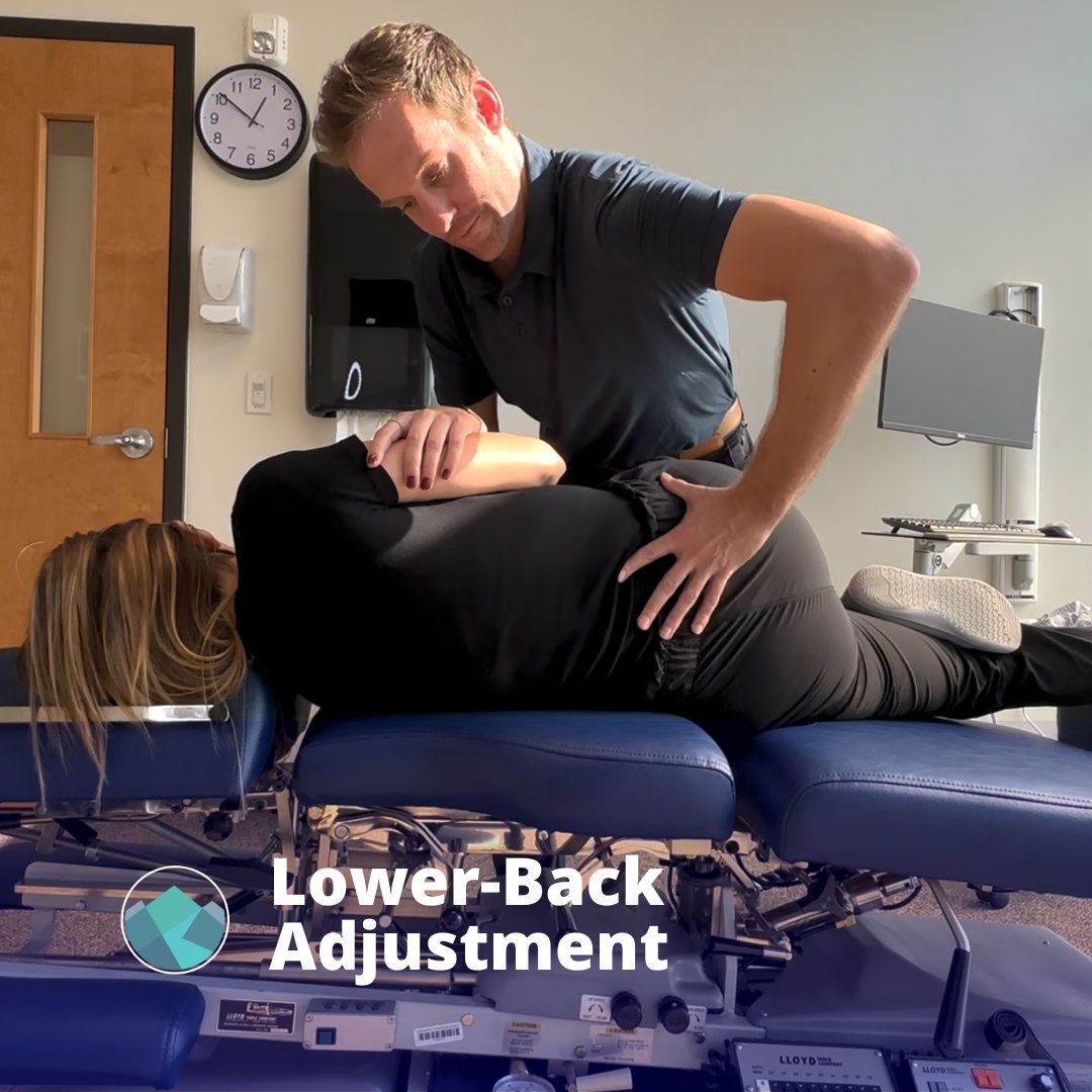 CWHChiropractic's tweet photo. 🚨 Before trying treatments like injections or surgery for back pain, consider chiropractic care. 

#chiro #chiropractic #chiropractor #health #wellness #fit #fitness #recovery #treatment https://t.co/A0P6lcEIw3