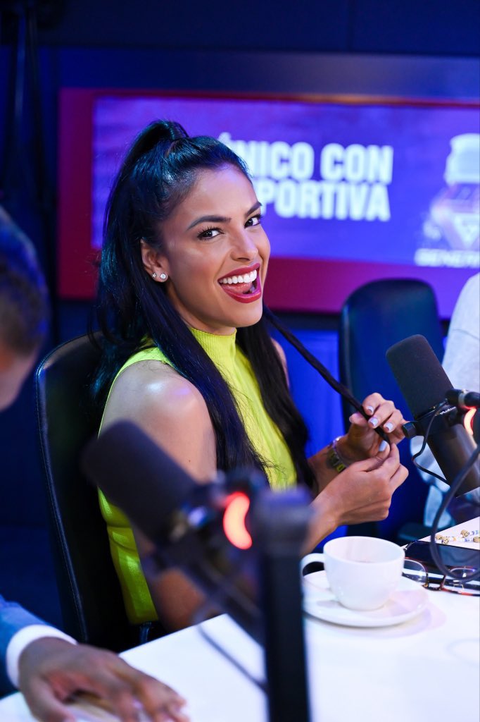 Hoy nos despedimos de <a href="/LizbethSantosB/">Lizbeth Santos</a>, también conocida como “Chispita”. 

Su breve paso por nuestro equipo ha sido memorable, dejando una huella con su personalidad frontal y divertida. Le deseamos éxito en sus futuros proyectos. 

Gracias por haber sido parte de #EstoNoEsRadio.