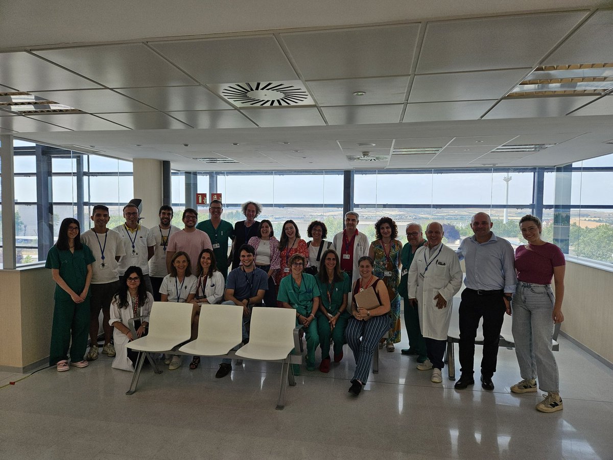 AlinoMartinez's tweet photo. Primer examen ECOE @HospitalUnivTO @MedicinaAB @MedicinaCR_UCLM @sescamclm @uclm_es https://t.co/LYZNOo2G0d