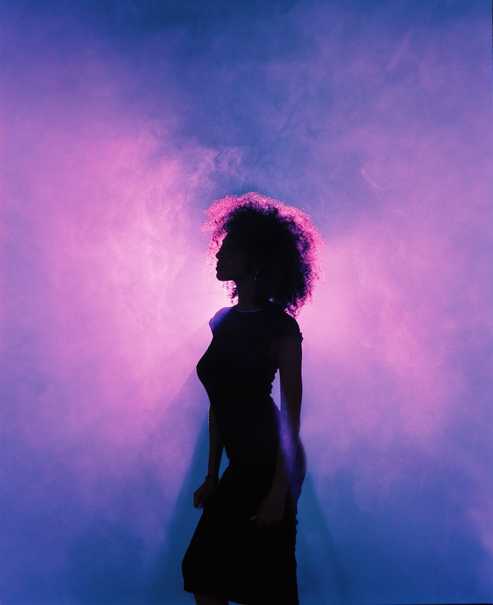 linusnhiscamera's tweet photo. echo
shot on cinestill 800t, 120 film https://t.co/bMe3T2UWL2
