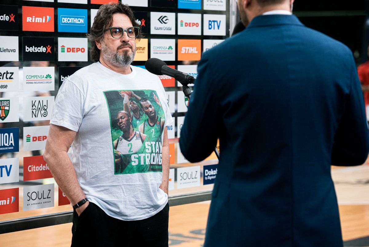 Best wishes from your teammates &amp; fans, <a href="/K3vans12/">Keenan Evans</a>! 💚