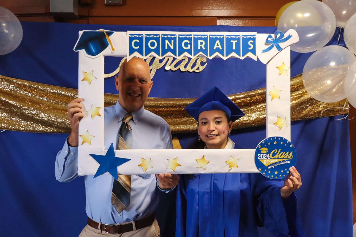 LAUSDAdultEd's tweet photo. Nothing but smiles at the Venice Skills Center graduation! Congratulations to the class of 2024! 🎓🎓🎓 https://t.co/tah4PQALdv