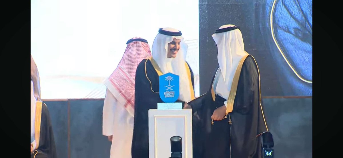 ياسر العتيبي tweet media