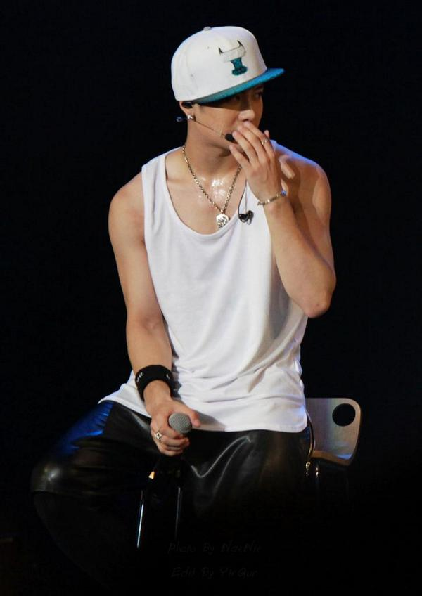 JacksonWThreads's tweet photo. "140823 GOT7 Tofu Music Festival" https://t.co/Ljj1Xp095u