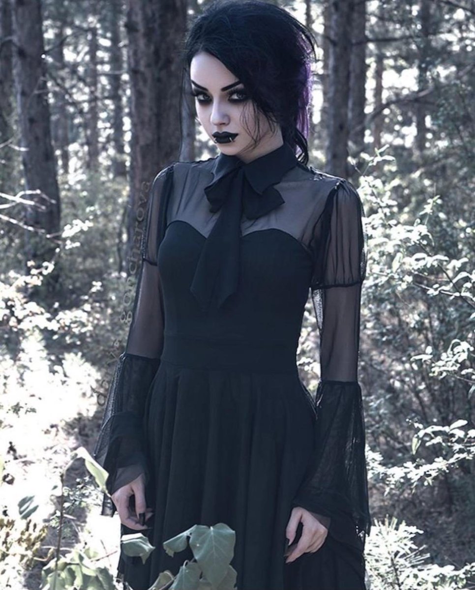 Undergroun55862's tweet photo. Gothic And Fantasy
#gothic #gothicgirl #gothicstyle #gothicmakeup #gothicfashion #gothicart #GothicMetal #gothicjewelry #gothicmodel #gothicarchitecture #gothiclolita #gothicgirls #gothicbeauty #gothicboy #gothicrock #gothiclife #gothicdecor #gothica #gothicchurch https://t.co/BWKT9bQxSL