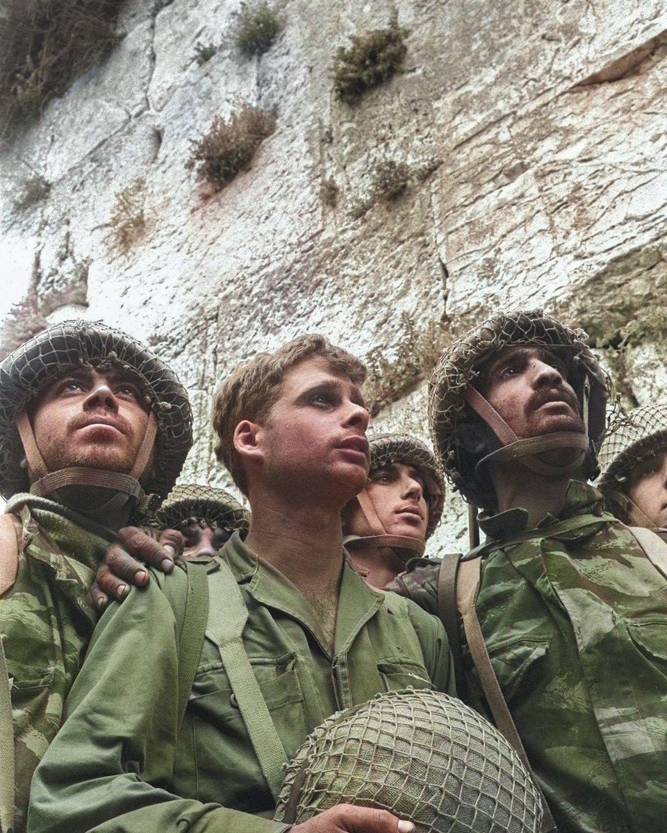 ClubZTeens's tweet photo. 57 years of religious freedom for all in Jerusalem. 57 years our eternal capital has been reunited. The Temple Mount is in our hands. https://t.co/2cNi2Aptvy