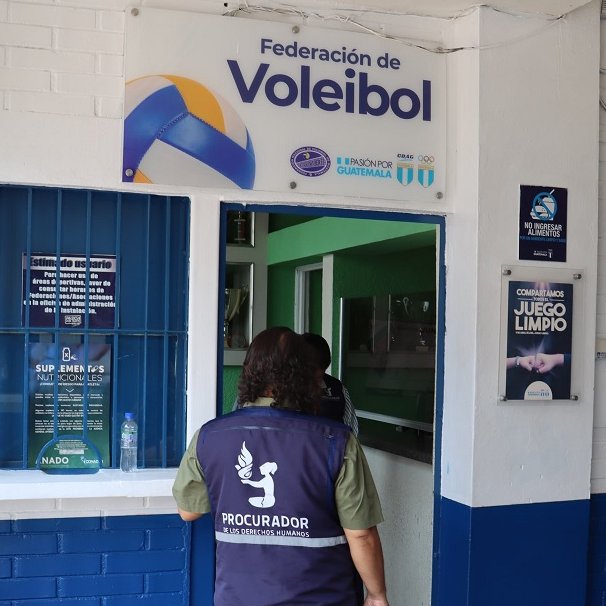 PDHgt's tweet photo. Defensoría de la Juventud supervisó cumplimiento de recomendaciones emitidas por @PDHgt respecto del #PlanNacionalDelDeporte, por lo que visitó Centro Deportivo Erick Barrondo, federaciones de Gimnasia, Voleibol, #Dideduc y @MineducGT.
Más información👇
https://t.co/Jaf9MjMVQe https://t.co/rqq9QkxB3X