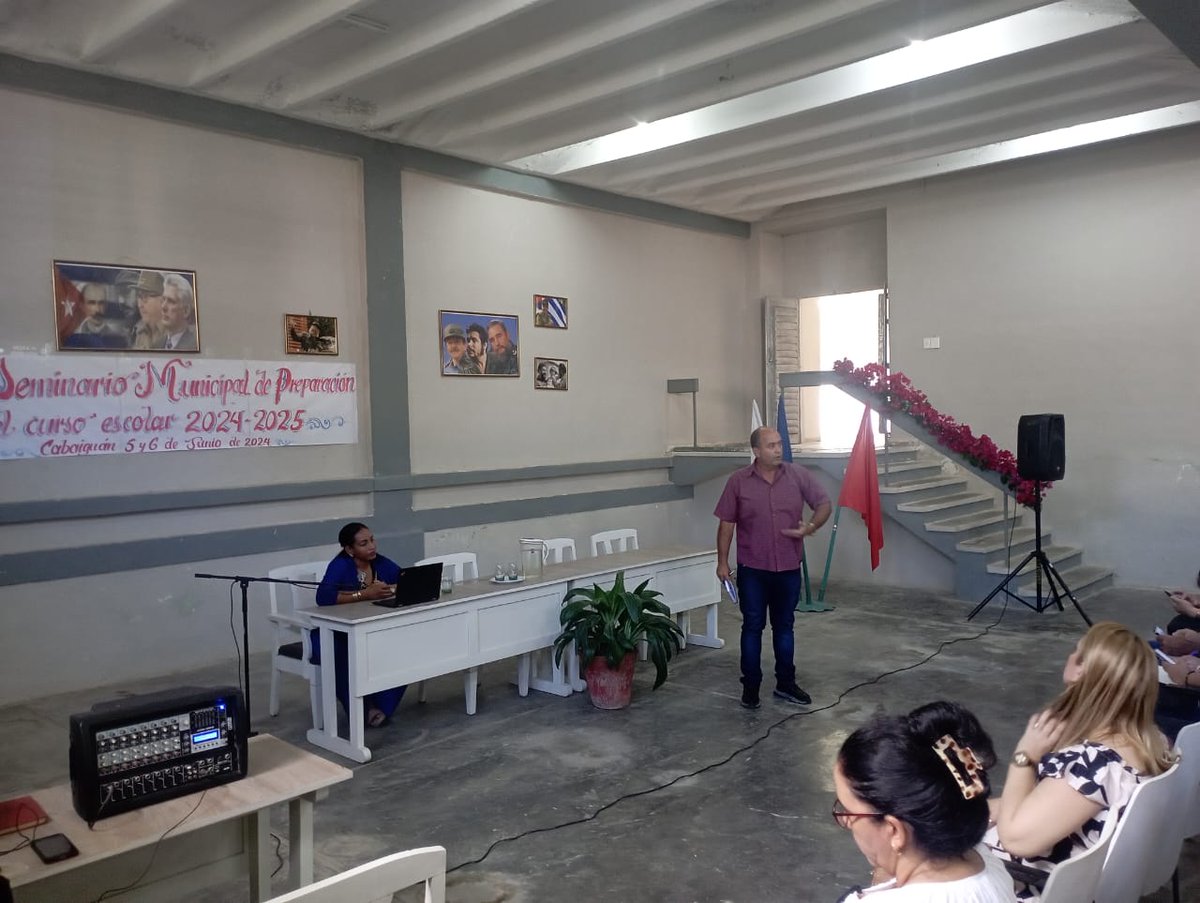 AndreiArmasBra6's tweet photo. En el municipio espirituano de Cabaiguán inician los seminarios municipales de preparación del curso escolar 2024/2025. Por un curso superior seguimos la Marcha por Nuevas Victorias. #SanctiSpíritusEnMarcha , @AlexisLorente74, @btan0987 , @DiazCanelB, @DeivyPrezMartn1 https://t.co/ItYULhQzs4