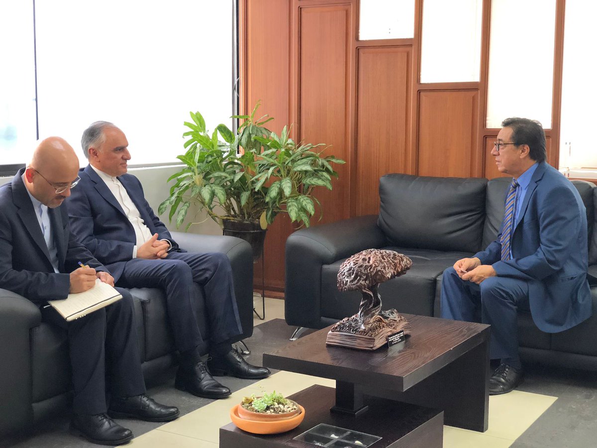 UTN Ibarra - Ecuador (@utn_ibarra) on Twitter photo Visita Diplomática.
El Embajador de la República de Irán Ahmad Pabarja visitó la UTN. En reunión con el Rector <a href="/MiguelNT01/">Miguel Naranjo-Toro</a> se abordan temas de cooperación acádemica, interculturalidad, patrimonio y desarrollo tecnológico. <a href="/EMBIRAN_ECUADOR/">Embajada de Irán en Ecuador</a>, <a href="/ahama/">ahama</a> Visita Diplomática.
El Embajador de la República de Irán Ahmad Pabarja visitó la UTN. En reunión con el Rector <a href="/MiguelNT01/">Miguel Naranjo-Toro</a> se abordan temas de cooperación acádemica, interculturalidad, patrimonio y desarrollo tecnológico. <a href="/EMBIRAN_ECUADOR/">Embajada de Irán en Ecuador</a>, <a href="/ahama/">ahama</a>