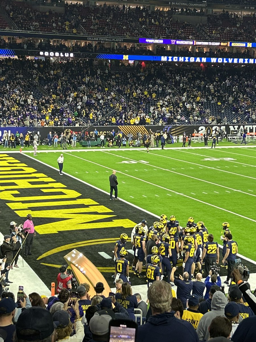 brett_oleary12's tweet photo. @stoolpresidente @Gametime @Gametime #gametimebarstoolgiveaway

North Shore kid that’s a diehard Boston fan and Michigan Football fan. Good things happen when Im boots on the ground for OUR teams

A lil help from the #PCBC would be appreciated #thetickets https://t.co/PDRpOwJVGs