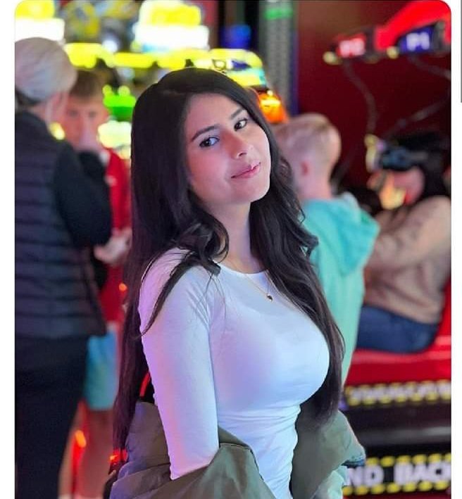 Liposuction_kro's tweet photo. Guess 
Where is the beauty! 
#babarazam #Origin #Tezostuesday #Euro2024 https://t.co/RFLTMvam0m