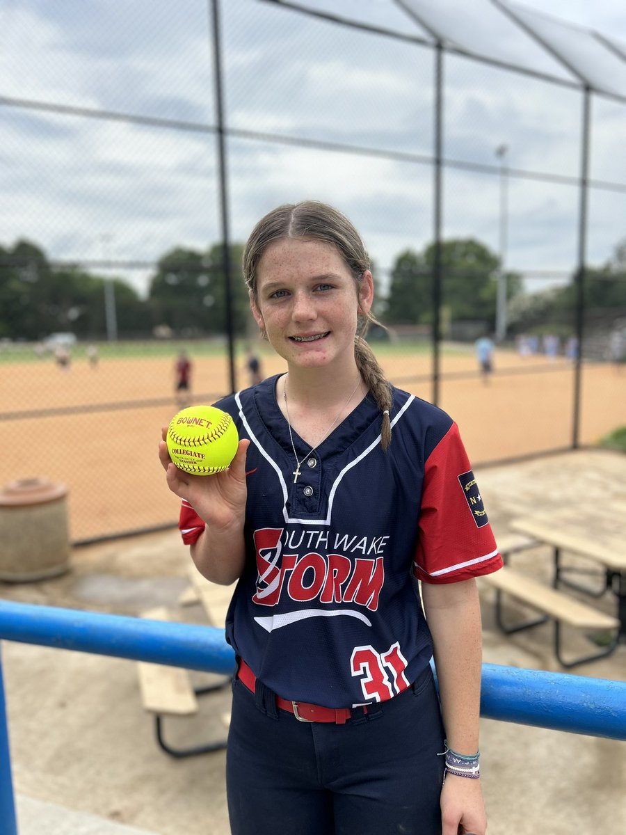 Got my 2nd homerun in the season this past weekend in Rock Hill 💣💪🏼.
@SWstorm_navy
@highschoolOT