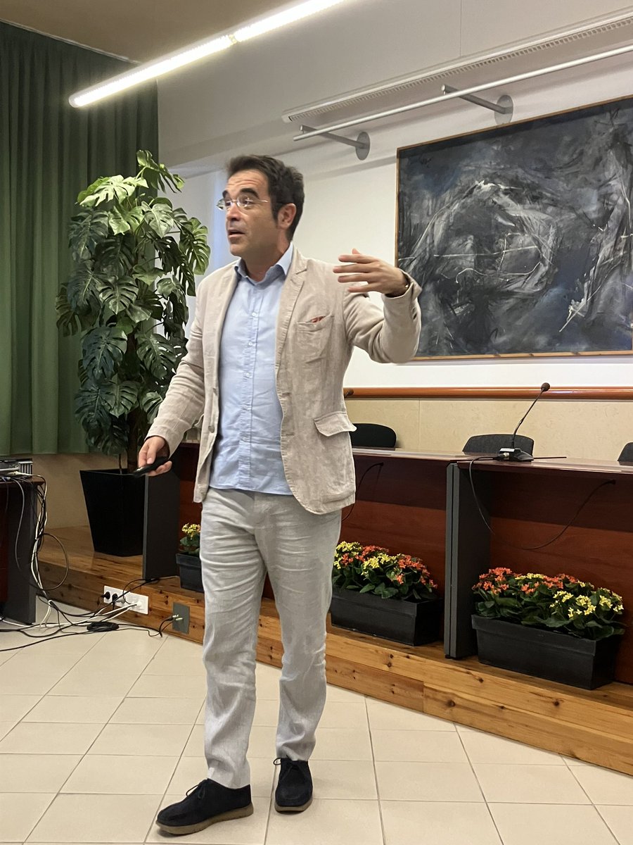 Máster Grupos tweet media