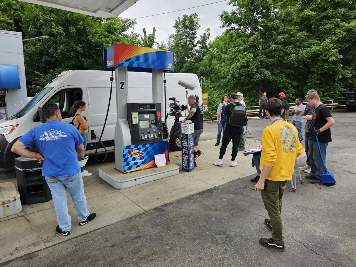 Day Three of shooting in the Mansfield area for “Dead Run: Detour,” from producer/director Gary Jones.  This film is the first of three in the Heartland Horror Chronicles and is being shot entirely in the greater Mansfield area.