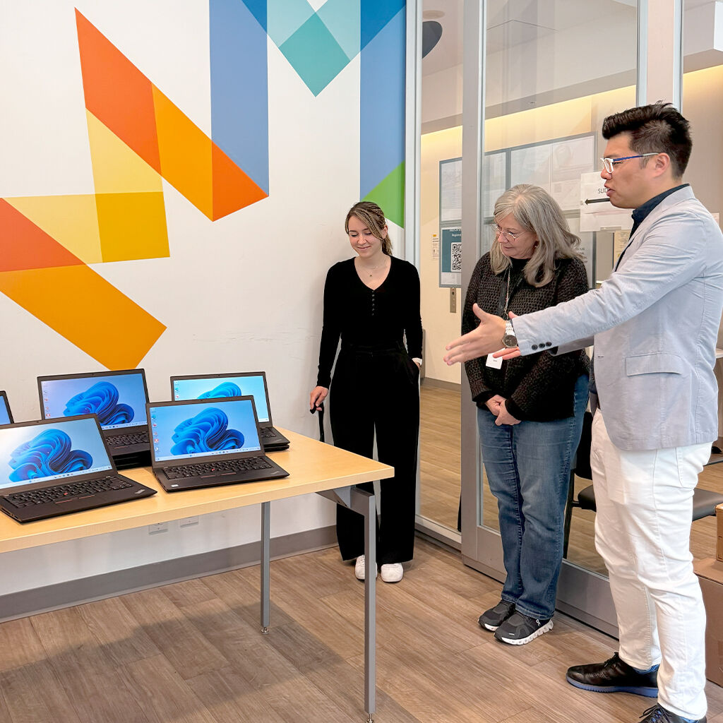 Big thanks to <a href="/Avanade/">Avanade</a> and <a href="/reBOOTCanada/">reBOOT Canada</a> for donating 20 laptops to MOSAIC! These will support our Family Centre, Refugee Settlement, and Migrant Workers programs. Together, we are making a difference in the lives of newcomers! #CommunitySupport #ThankYou