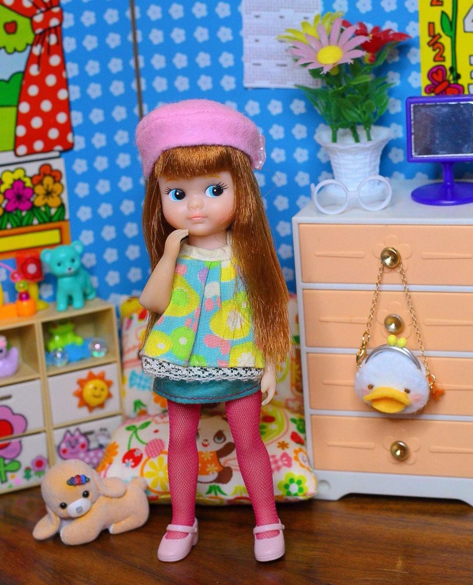tampopodaisy's tweet photo. 👗🦆ちえドレスアップ 🦆👗
#シバ製作所チカちゃん #シバ製チカちゃん #レトロ #シバ製作所 #chikachan #chikachandoll #shibadoll https://t.co/ybeSDHGRMC