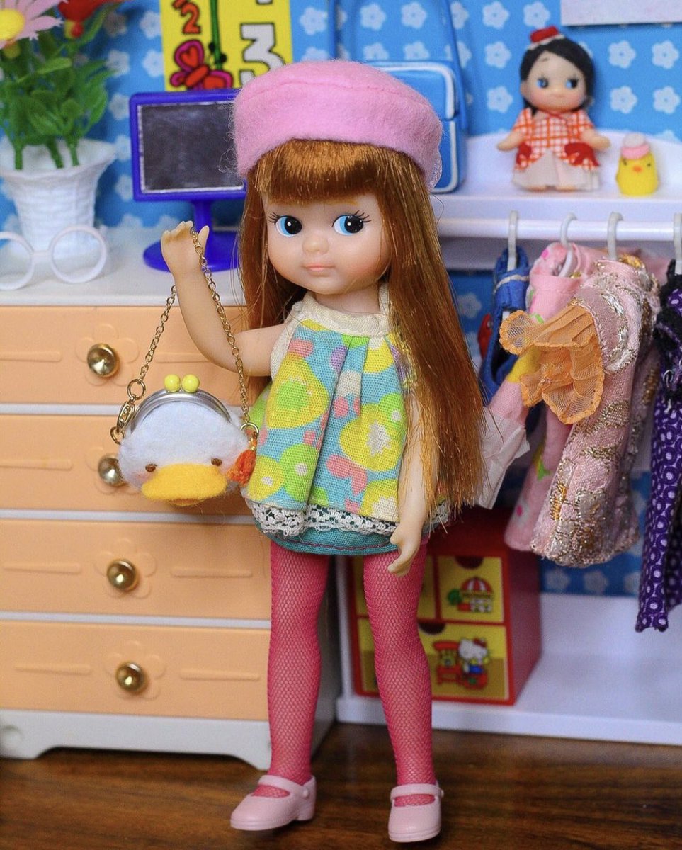 tampopodaisy's tweet photo. 👗🦆ちえドレスアップ 🦆👗
#シバ製作所チカちゃん #シバ製チカちゃん #レトロ #シバ製作所 #chikachan #chikachandoll #shibadoll https://t.co/ybeSDHGRMC