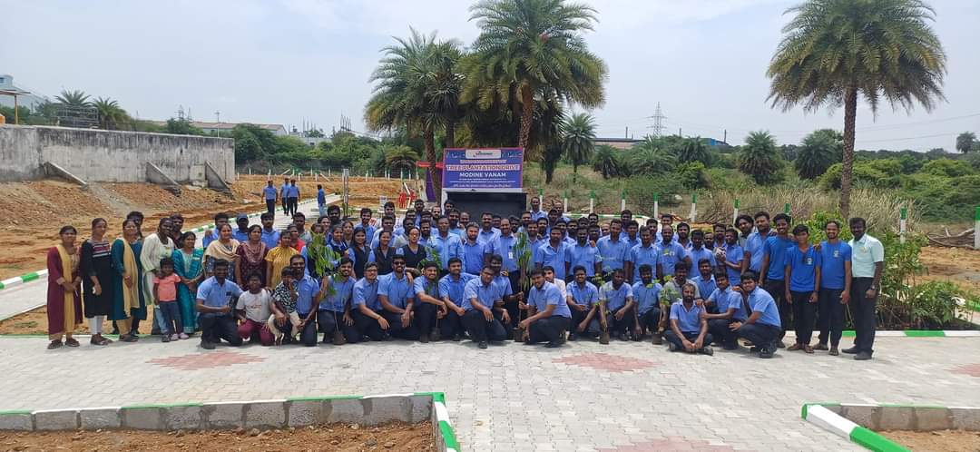aranvolunteers's tweet photo. We are Warriors in Blue united for a Green Tomorrow!
Celebrated #WorldEnvironmentDay by planting Trees at Modine Vanam!
We thank Modine Thermal Systems for this opportunity and years from now Modine Vanam would be an integral part of the eco-system.
#ARAN #Modine https://t.co/6HoYxY1VAb