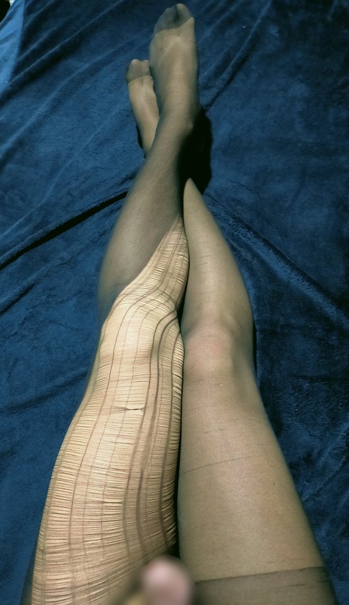 tsyuuuca555's tweet photo. 破かれちゃった♥
#女装男子 #男の娘 #伪娘 #パンスト #Pantyhose #Blackpantyhose #Stocking #タイツ #パンスト破き #黒パンスト #網タイツ #脚 #脚フェチ https://t.co/xjSTsLjddV