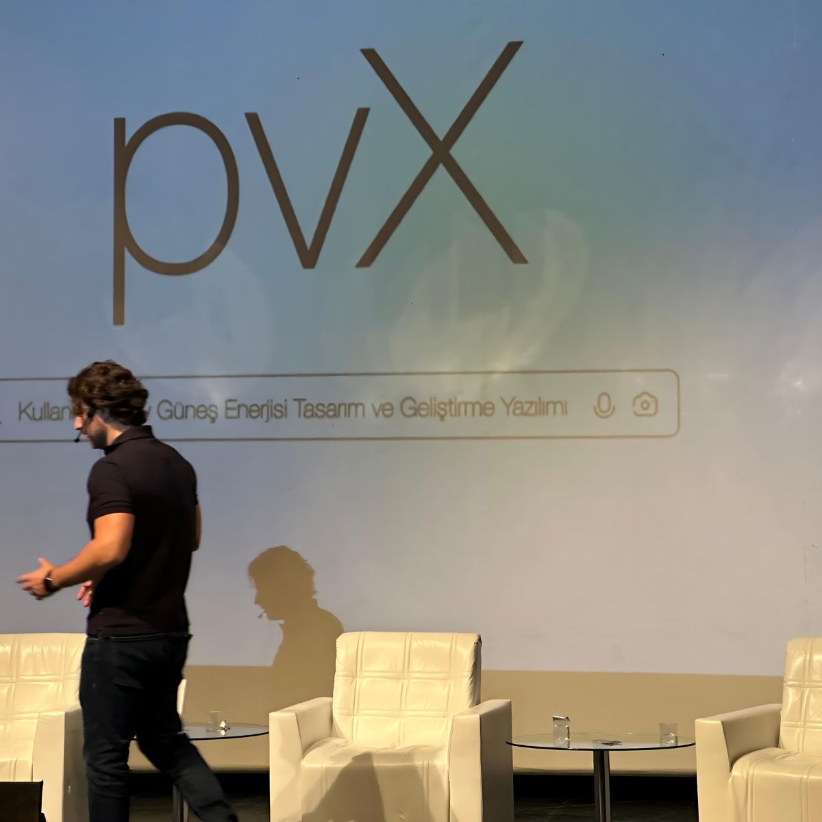Our co-founder <a href="/OrcunBaslak/">Orçun Başlak</a>  passionately shares why pvX embodies the "Technology and Innovation" theme of the event.  This same passion drives our product and serves our customers. Huge thanks to @solarvizyonTR  for organizing this event!"