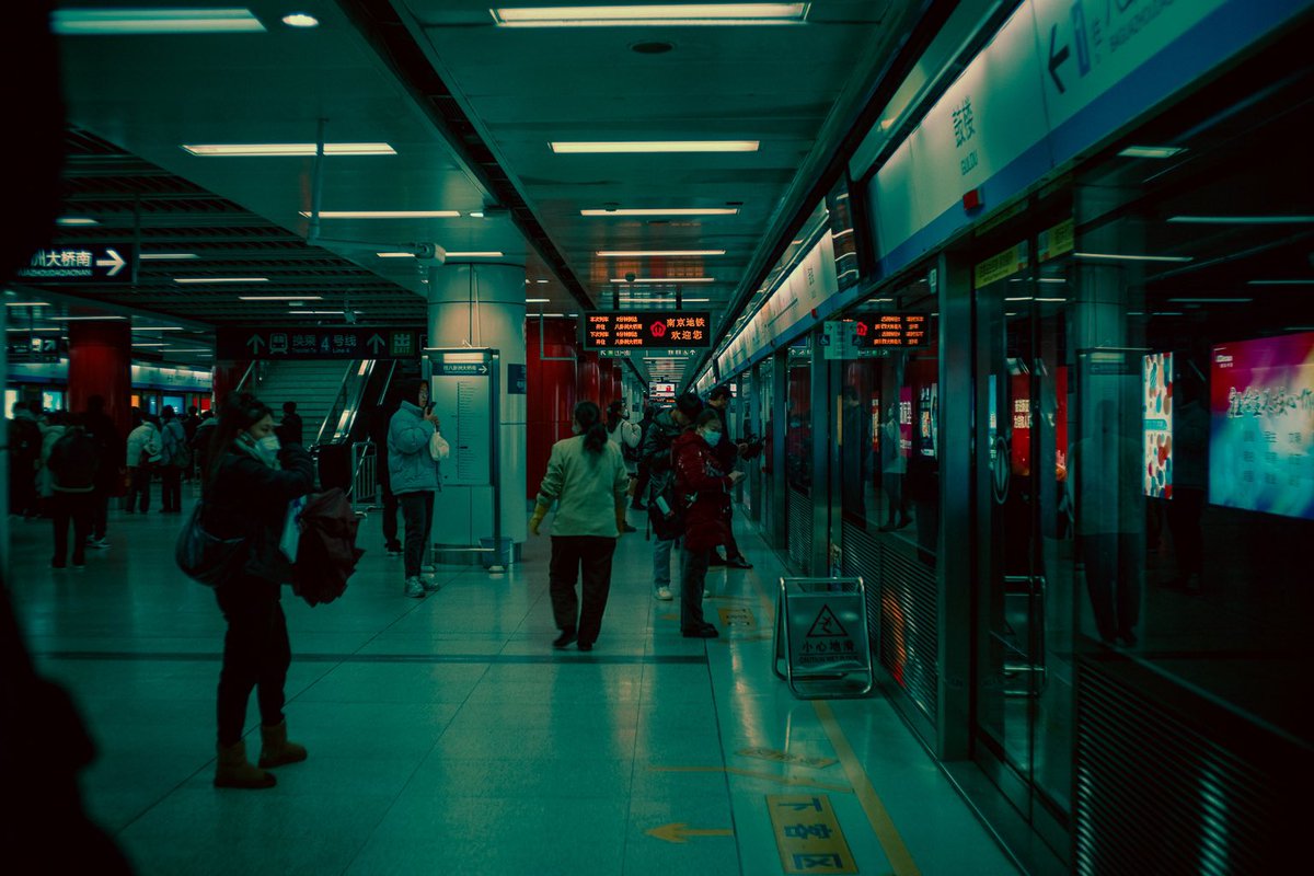 tyron_shi's tweet photo. China nights https://t.co/zepxOvJflD