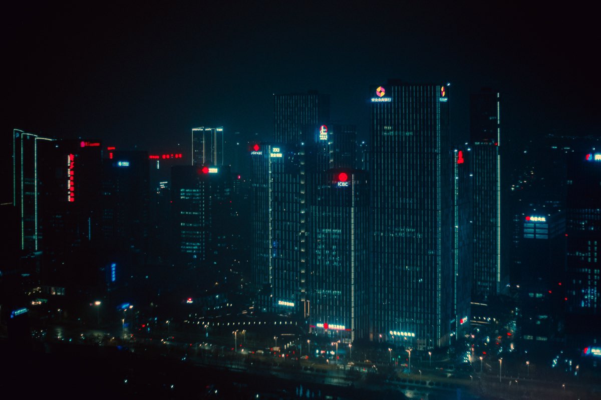 tyron_shi's tweet photo. China nights https://t.co/zepxOvJflD