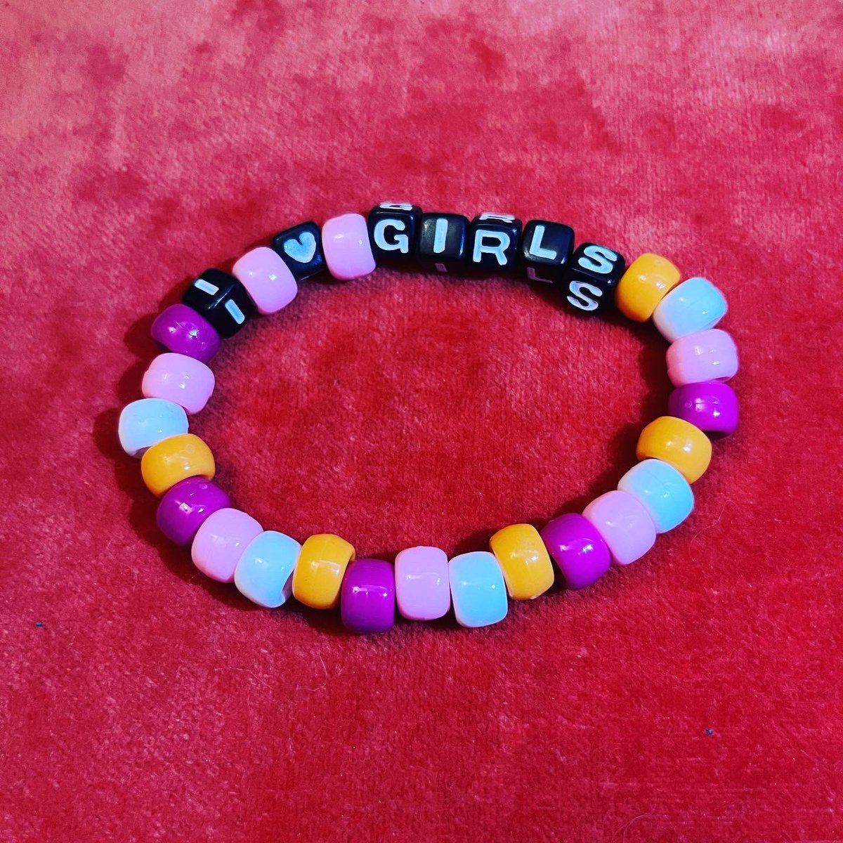 GroovySoulsCS's tweet photo. 🏳️‍🌈 🫨 THEY’RE BACK!!!!! 🫨 🏳️‍🌈 
By popular demand &amp; of course PRIDE MONTH, Groovy Souls has brought back Pride Kandi/Bracelet’s! 🌈

Get them pre made OR customized!

Each individual bracelet is $3 
-OR-
Two for $5

#pridemonth #juneispridemonth #happypride #pride2024 #shopsmall https://t.co/yt66l9Z7fZ