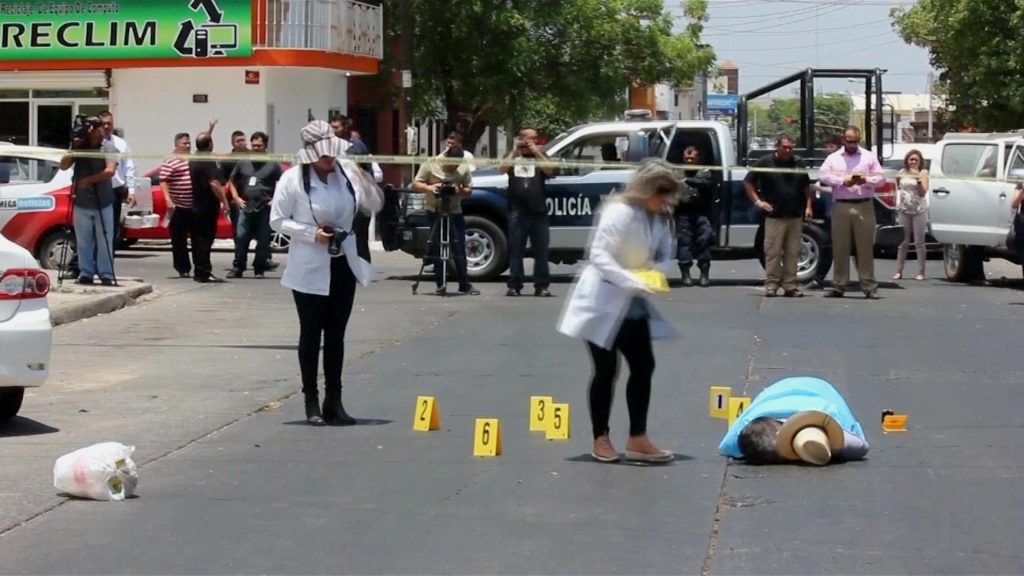 This Saturday June 8, see how Aristegui and her staff adopted a guerrilla approach to breaking hard-hitting news, braving death threats and bullets sent in the mail.

Don't miss this fascinating title in our Year of the Vote series: hotdocs.ca/whats-on/films…