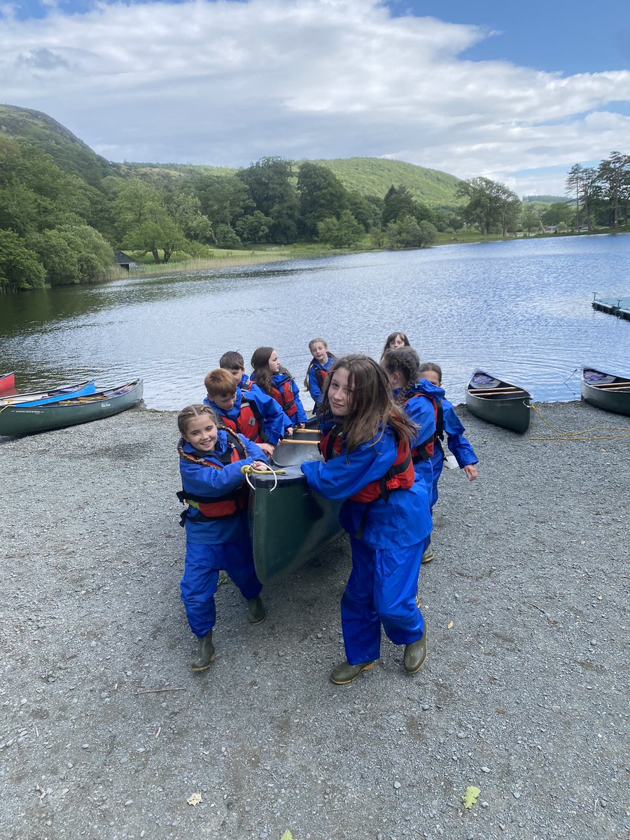 Miss Jones tweet media