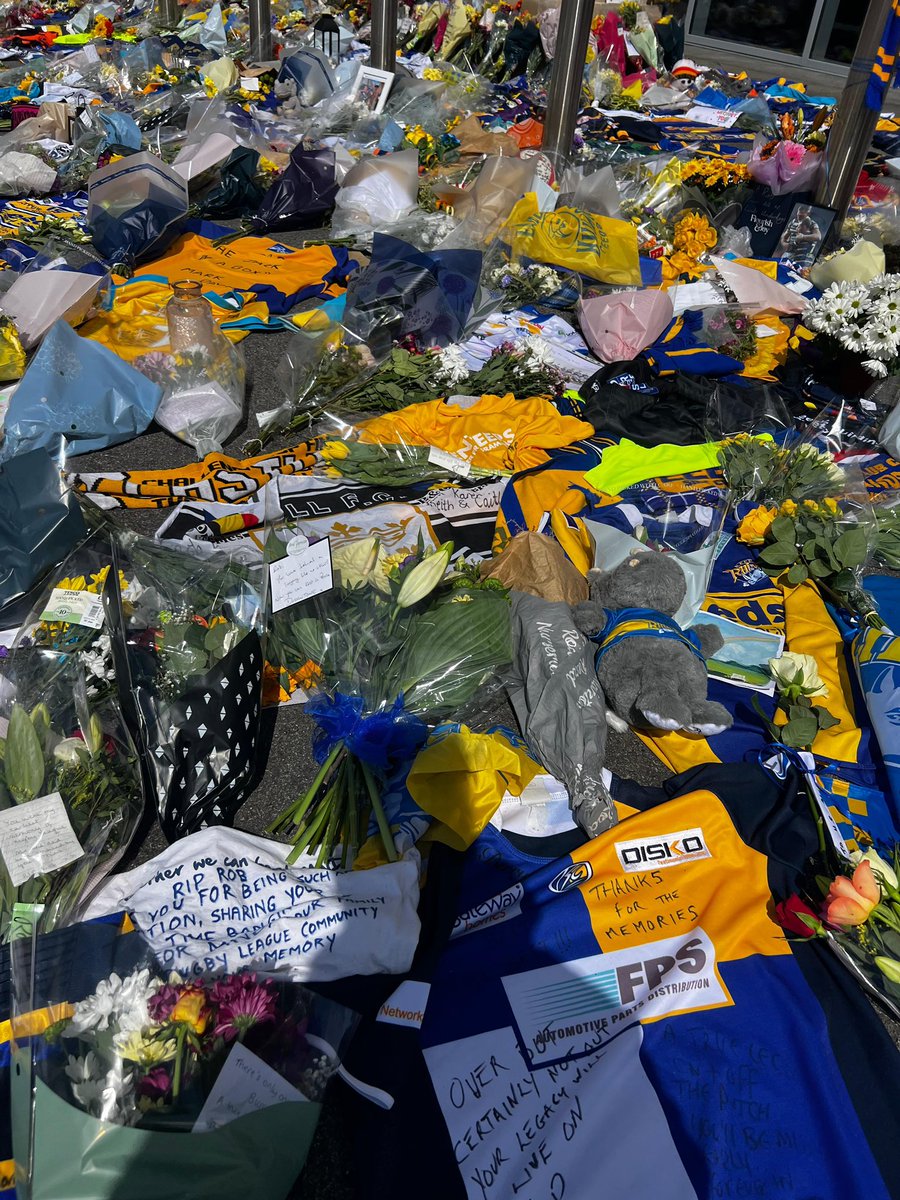 DesigntonicLtd's tweet photo. R.I.P @Rob7Burrow https://t.co/npBuckDh1F
